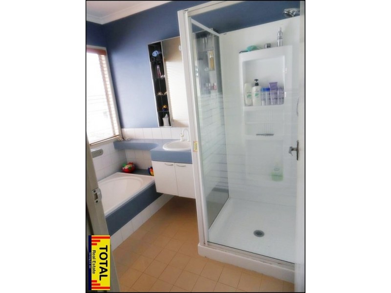 27 Tamarix Av, Bray Park QLD 4500