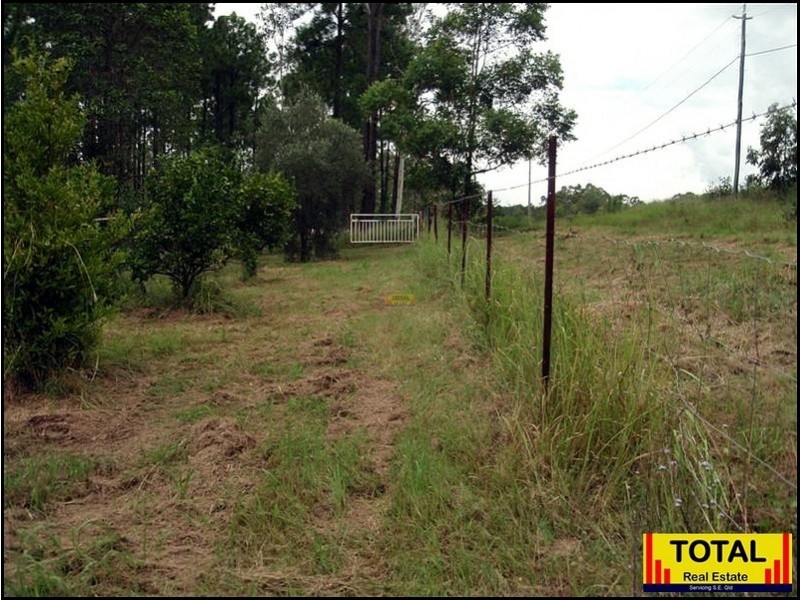 83 Arborfour Road, Glenwood QLD 4570