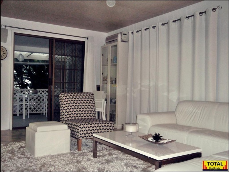 Forest Glen QLD 4556