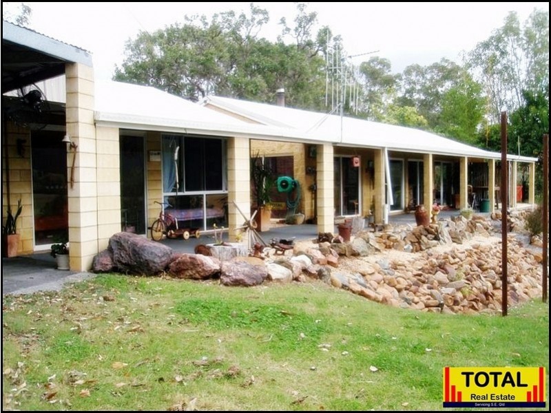 47 Reid Road, Widgee QLD 4570