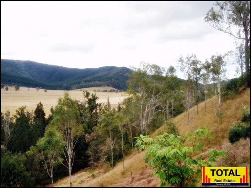 47 Reid Road, Widgee QLD 4570