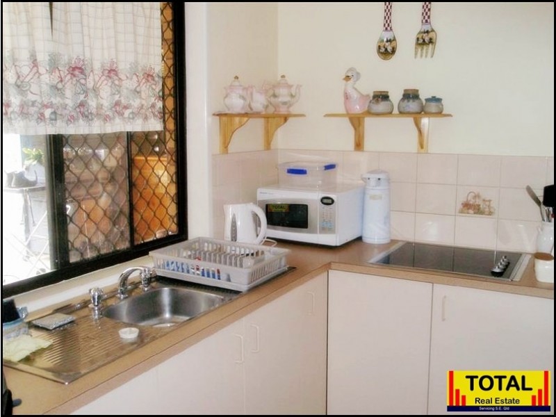 4 Rome Street, Oakey QLD 4401