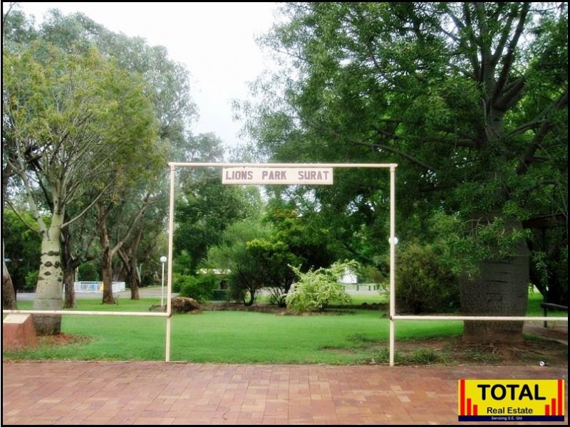 100 Carnarvon Highway, Surat QLD 4417