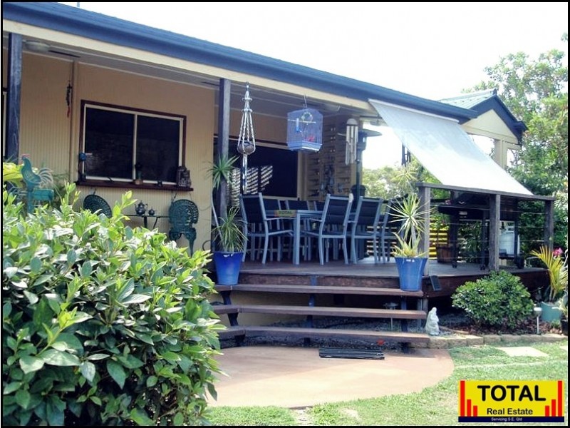 9 Macarthur Drive, Kallangur QLD 4503