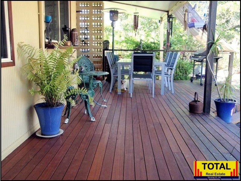 9 Macarthur Drive, Kallangur QLD 4503