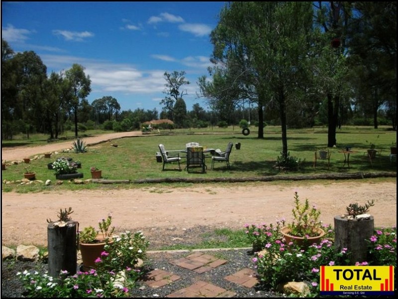 98 Upper Humbug Road, Tara QLD 4421