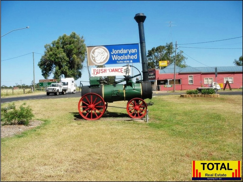 1 Baron Street, Jondaryan QLD 4403