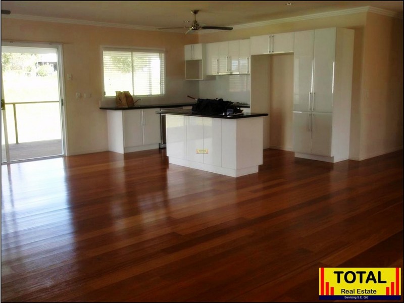 6 Renown Court, Cooloola Cove QLD 4580