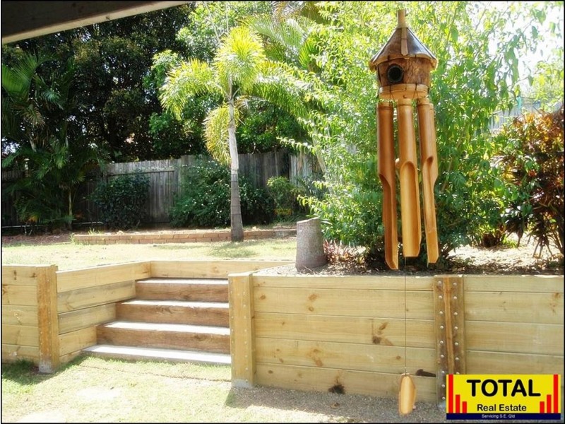 4 Theten Court, Kallangur QLD 4503