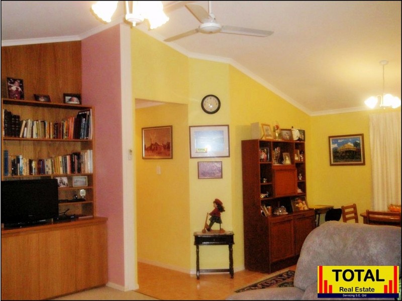 Forest Glen QLD 4556