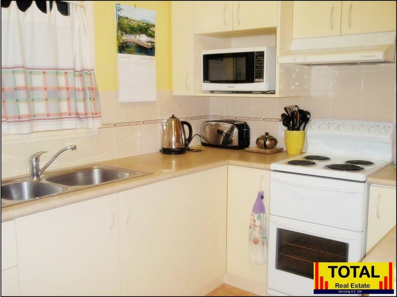 Forest Glen QLD 4556