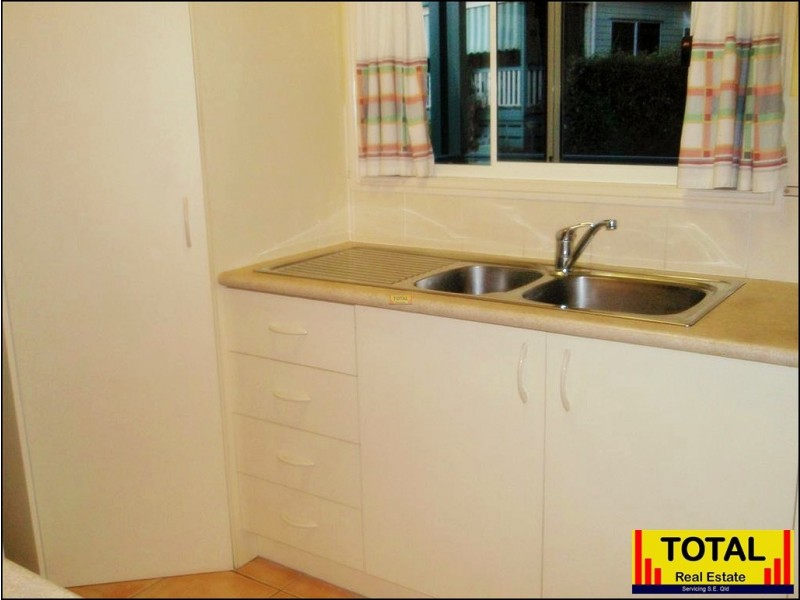 Forest Glen QLD 4556