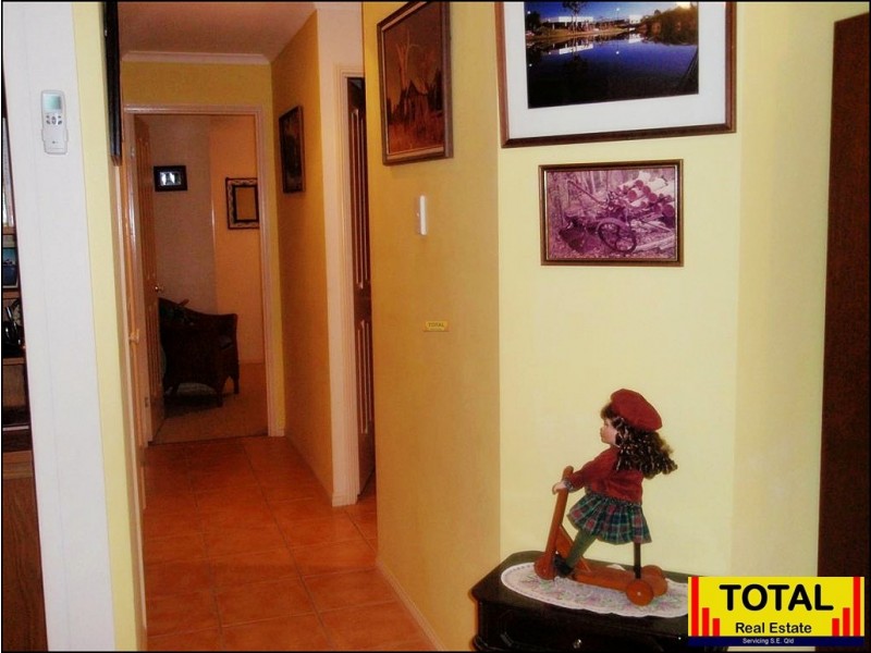 Forest Glen QLD 4556