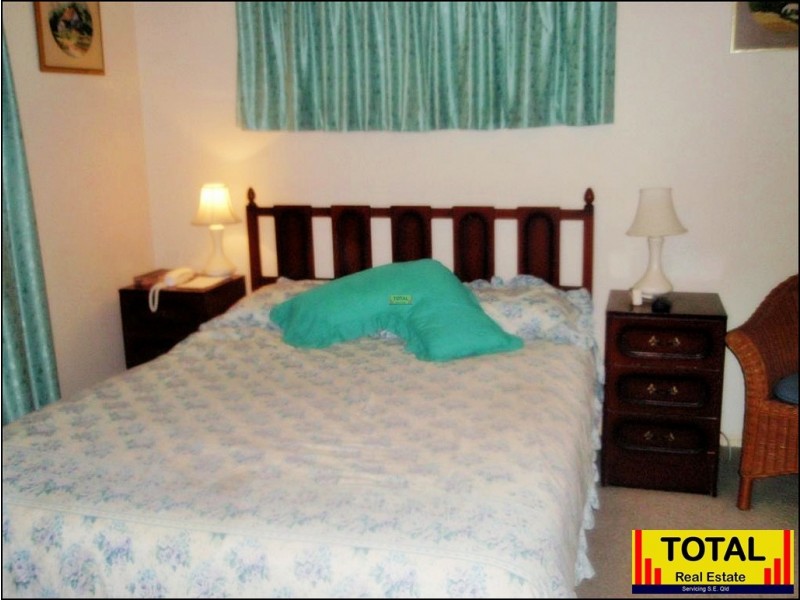 Forest Glen QLD 4556