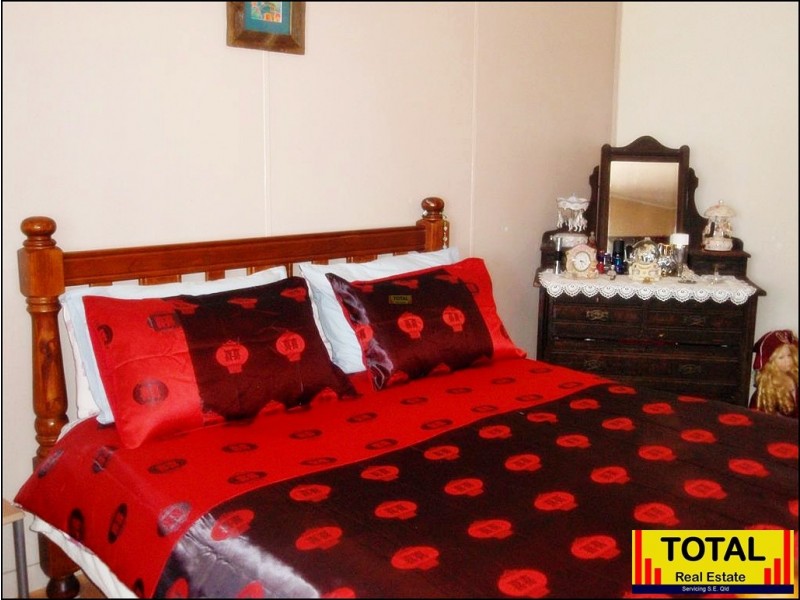 12 Paddys Creek Road, Millmerran QLD 4357