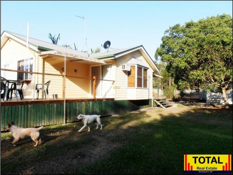 138 Hardwood Road, Landsborough QLD 4550