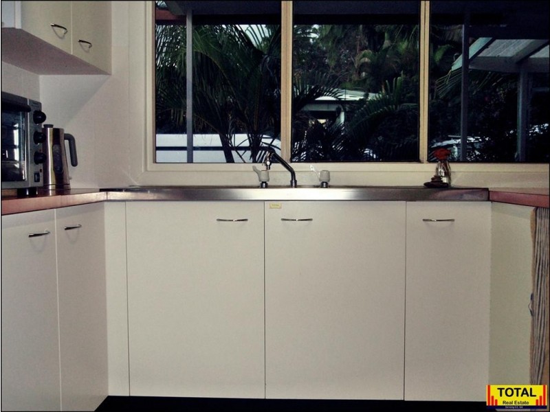 Forest Glen QLD 4556