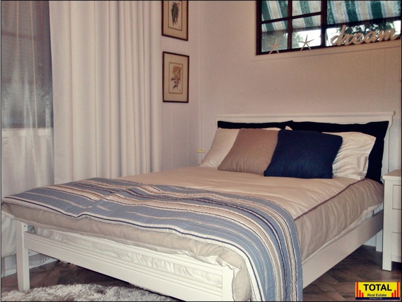 Forest Glen QLD 4556