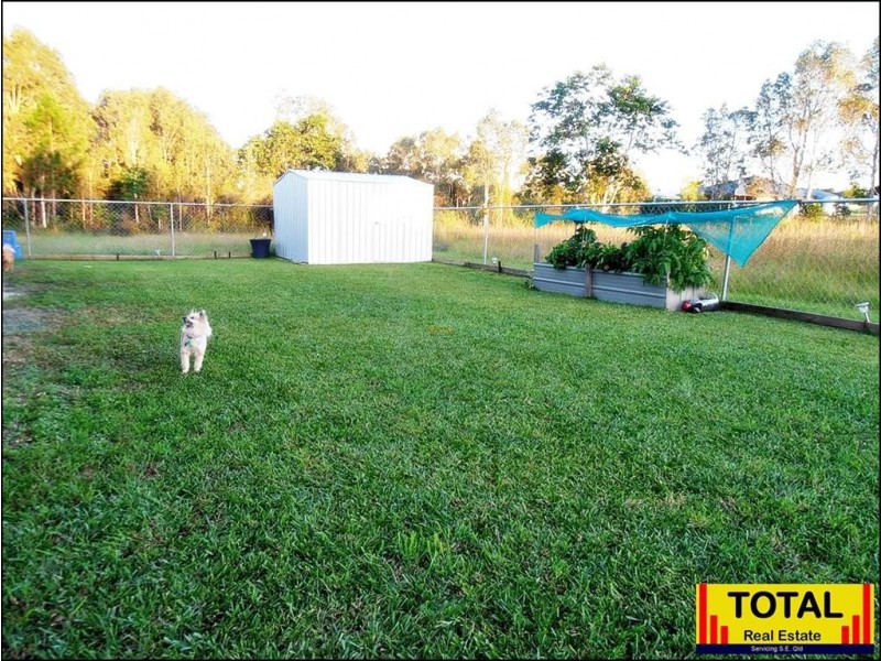 6 Renown Court, Cooloola Cove QLD 4580