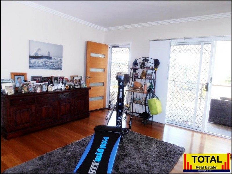 6 Renown Court, Cooloola Cove QLD 4580
