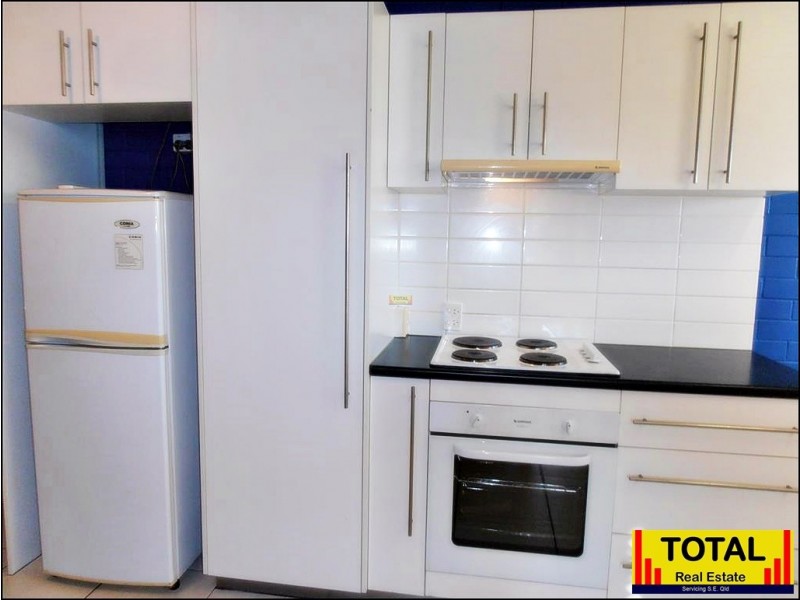 1263 Anzac Ave, Kallangur QLD 4503