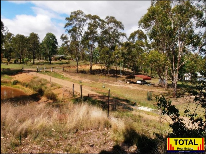 213 Malar Cres, Booie QLD 4610