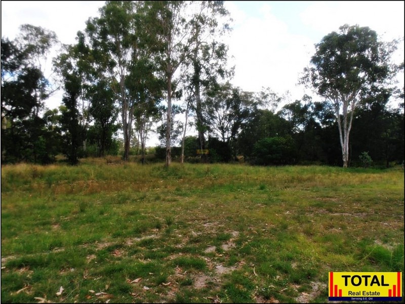 213 Malar Cres, Booie QLD 4610