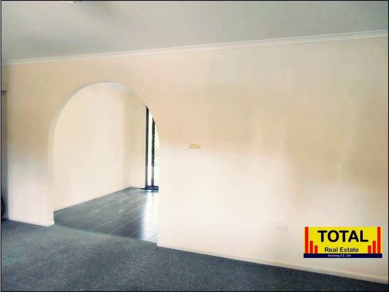 18 Paradise Court, Clontarf QLD 4019