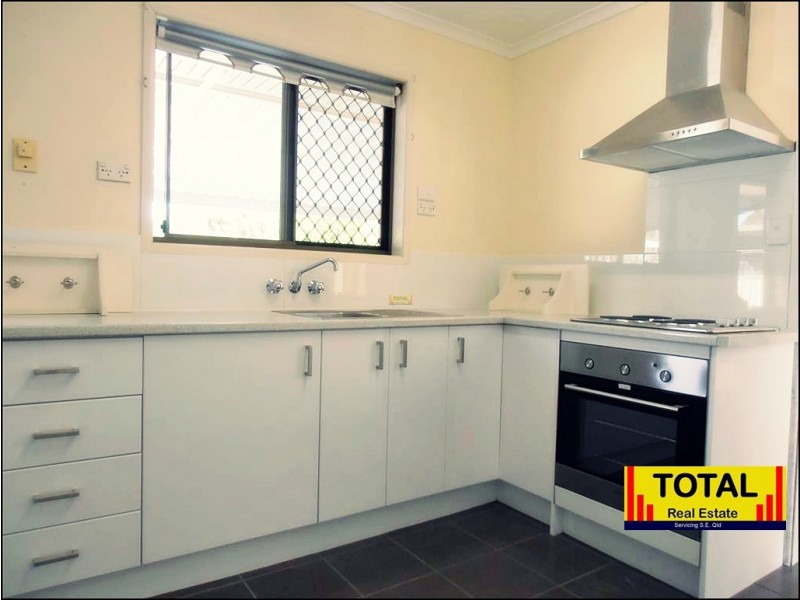 18 Paradise Court, Clontarf QLD 4019