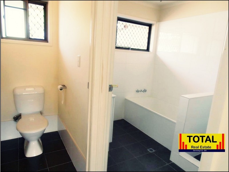 18 Paradise Court, Clontarf QLD 4019