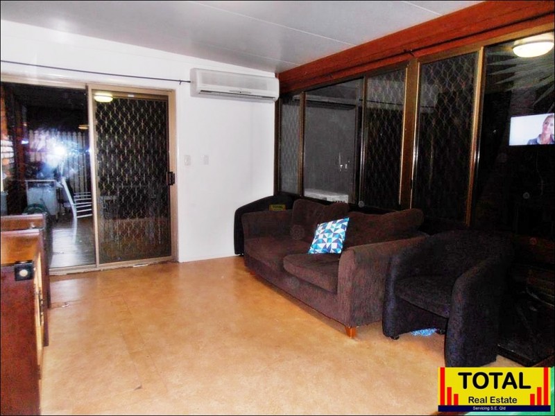 33 Brittainy Street, Petrie QLD 4502