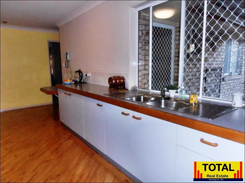 1 Cootha, Kallangur QLD 4503