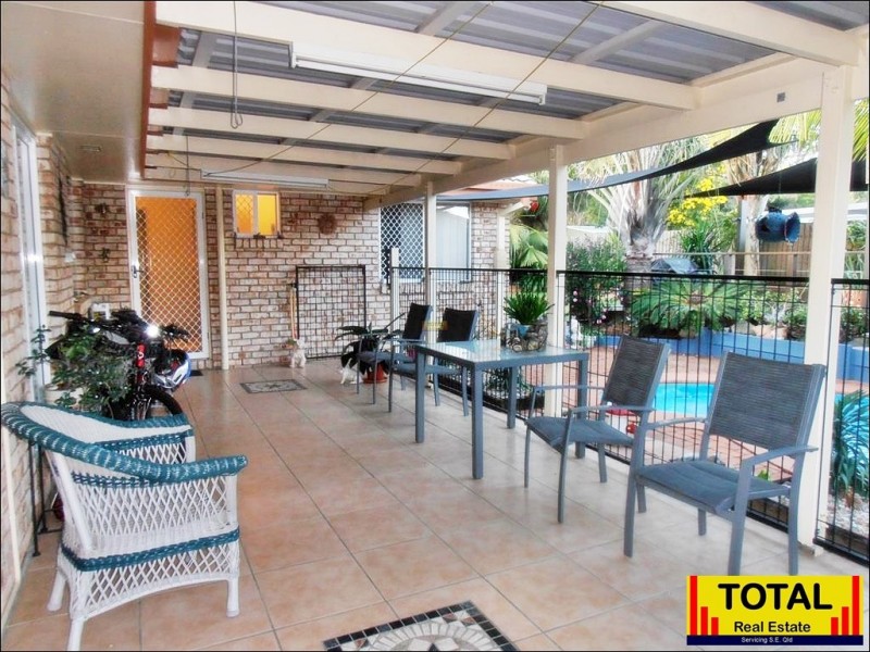 1 Cootha, Kallangur QLD 4503