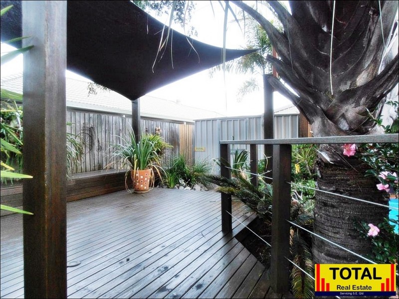 1 Cootha, Kallangur QLD 4503