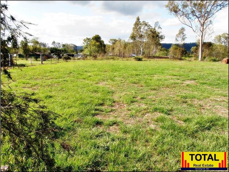 15 Green Drive, Gunalda QLD 4570