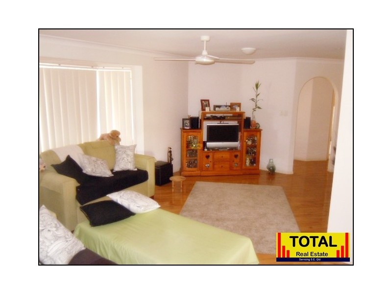 1 Cootha Drive, Kallangur QLD 4503