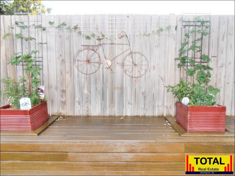 1 Cootha Drive, Kallangur QLD 4503