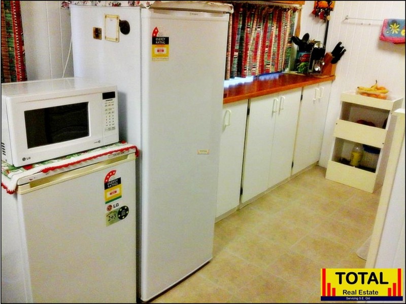 Lot 65 Oaks Beach Caravan Park, Burnett Heads QLD 4670