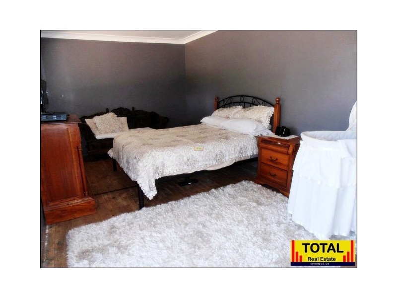 213 Waratah Dve, Millmerran QLD 4357