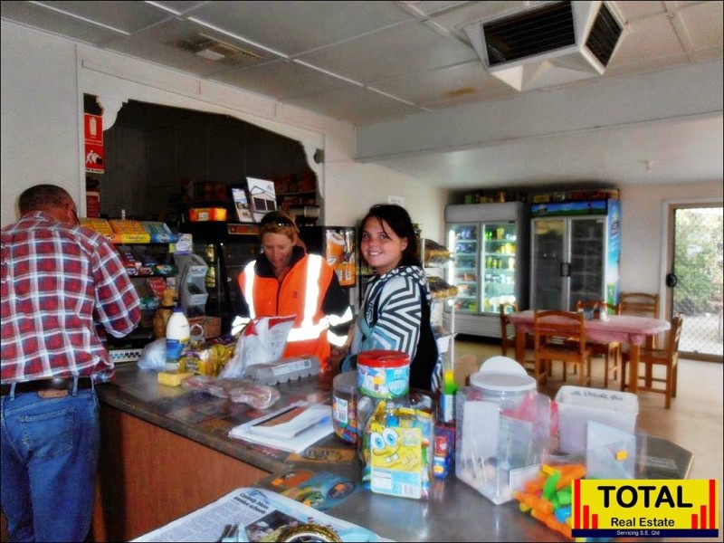 15 Sara Street, Meandarra QLD 4422