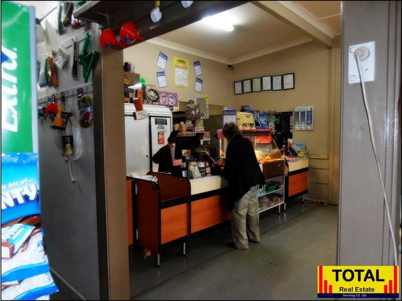 66 Burrowes Street, Surat QLD 4417