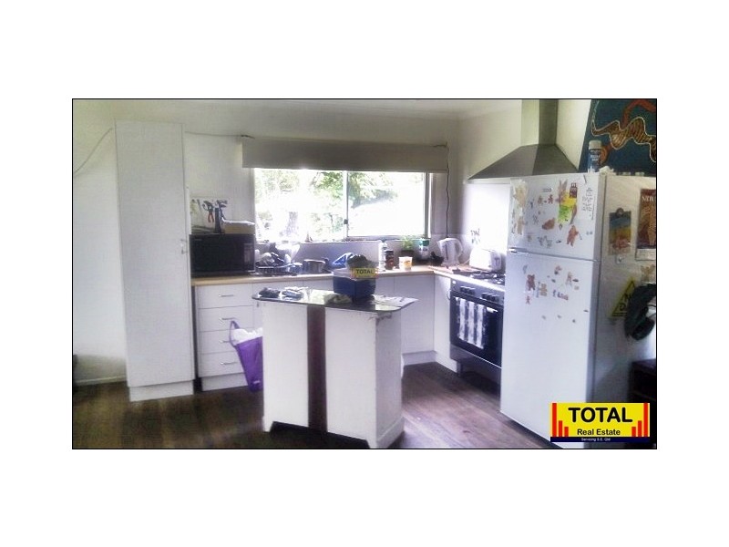 8 Lime Street, Gympie QLD 4570
