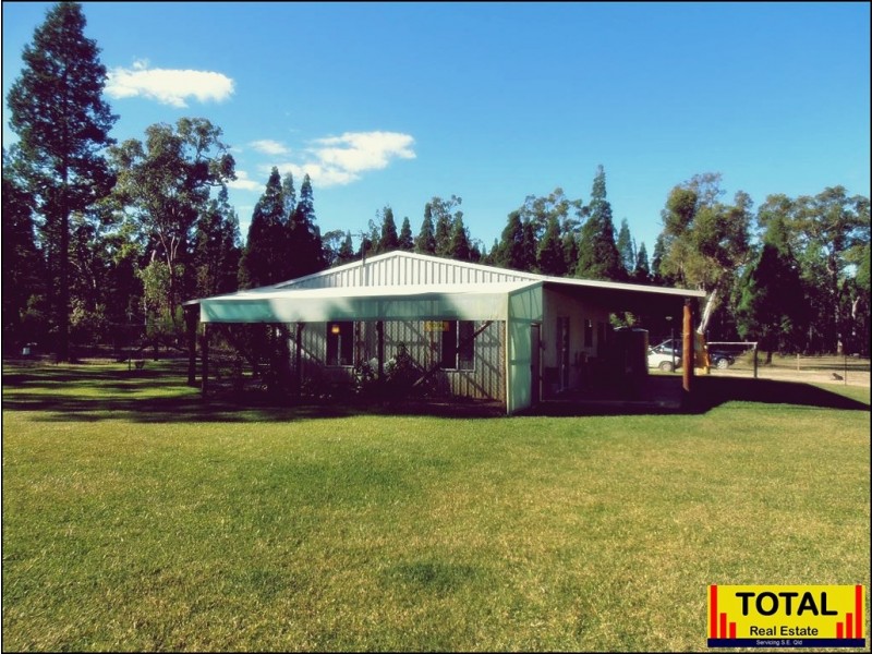 Cypress Gardens QLD 4357