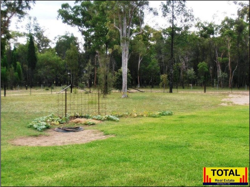 Cypress Gardens QLD 4357