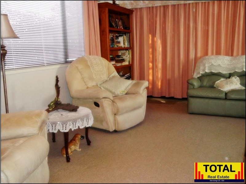 Forest Glen QLD 4556