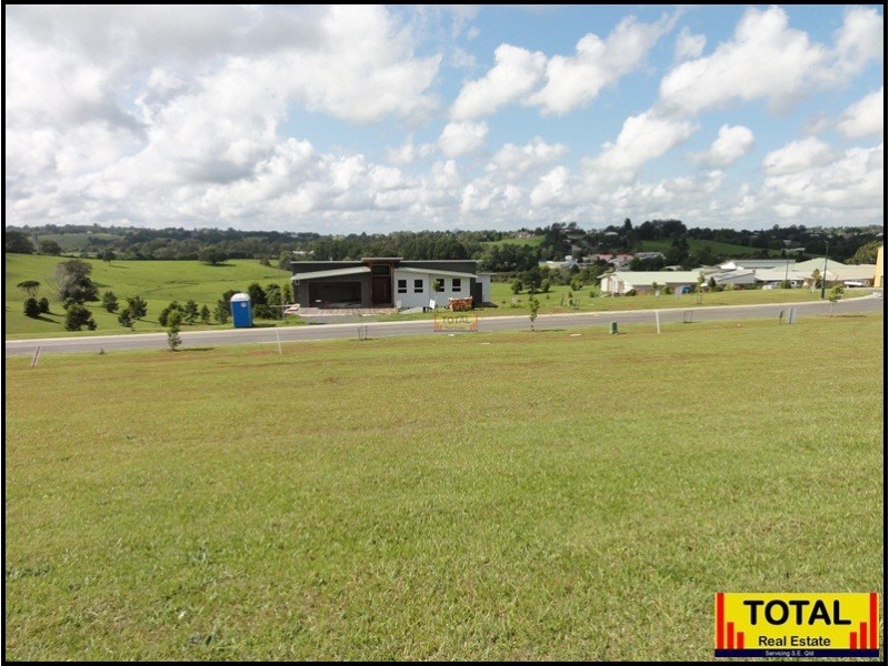 11 Cloudwalk Drive, Maleny QLD 4552