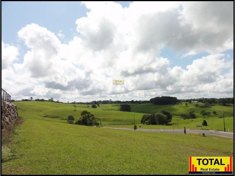 17 Cloudwalk Drive, Maleny QLD 4552