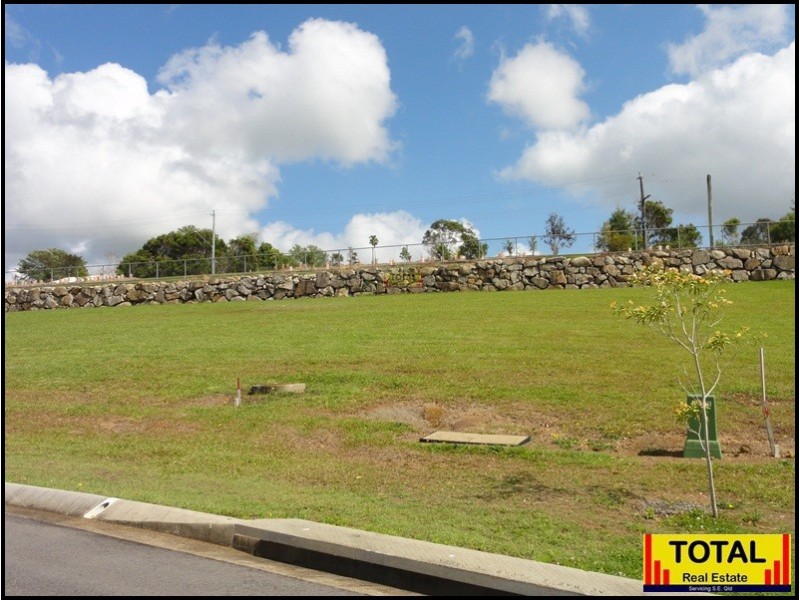 17 Cloudwalk Drive, Maleny QLD 4552