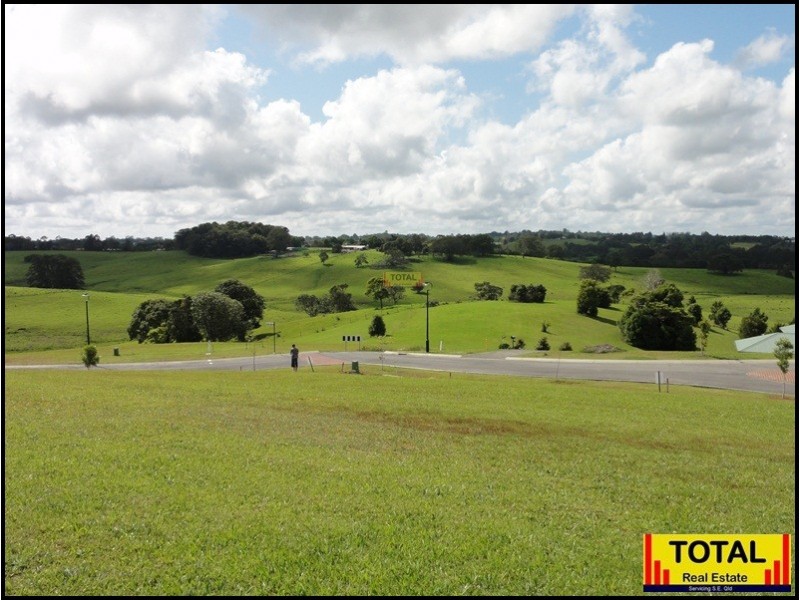 17 Cloudwalk Drive, Maleny QLD 4552