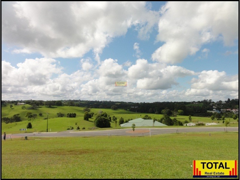 17 Cloudwalk Drive, Maleny QLD 4552